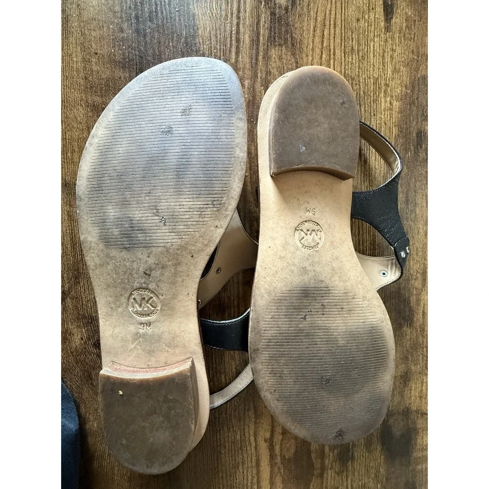 Michael Kors Women's MK Silver Plate Flat Leather Thong Sandals Black size 9M